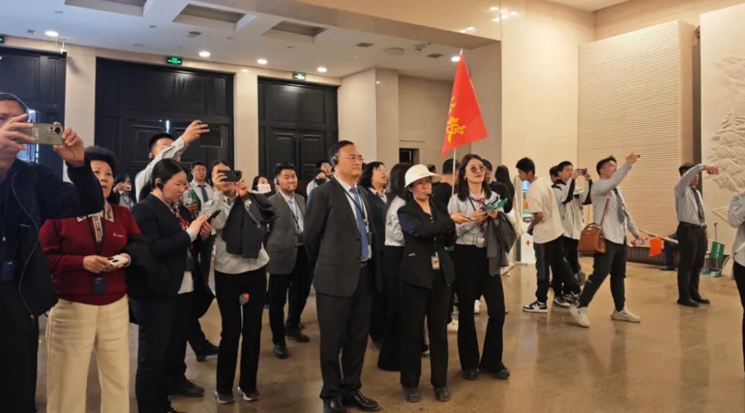 十六周年講話 | 西柏坡上趕考路 三個務(wù)必新征途